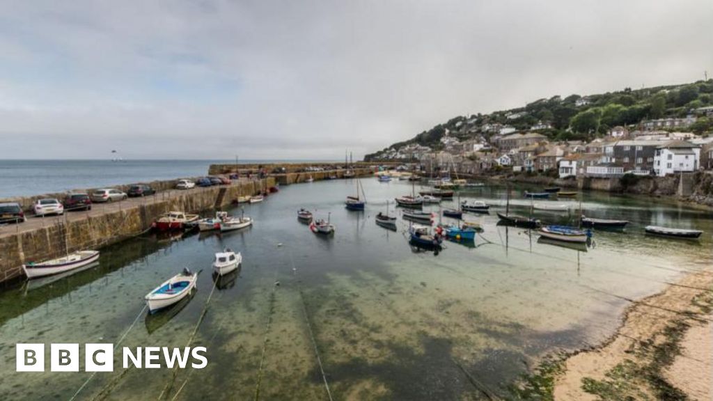 Mousehole Harbour: £100k Investment for Enhancements