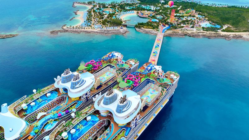 Світ круїзів: найбільший круїзний лайнер отримує трьох суперсестрин!